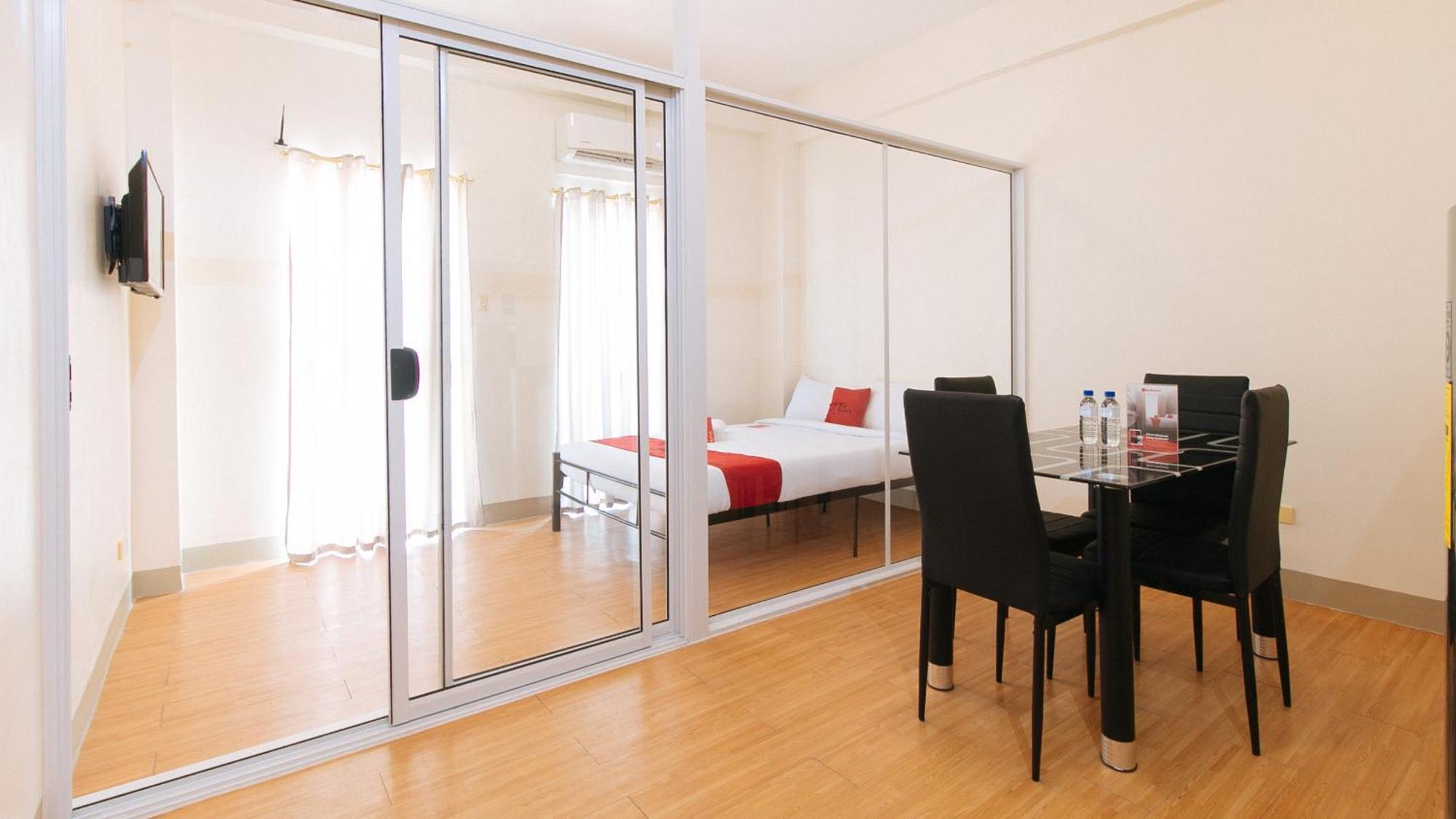 Reddoorz Plus At Alpina Heights Paranaque Paranaque City Dış mekan fotoğraf