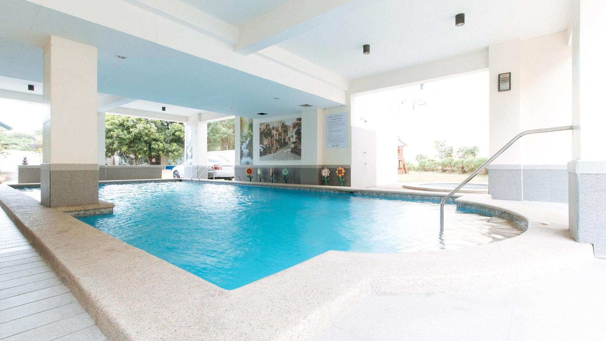 Reddoorz Plus At Alpina Heights Paranaque Paranaque City Dış mekan fotoğraf