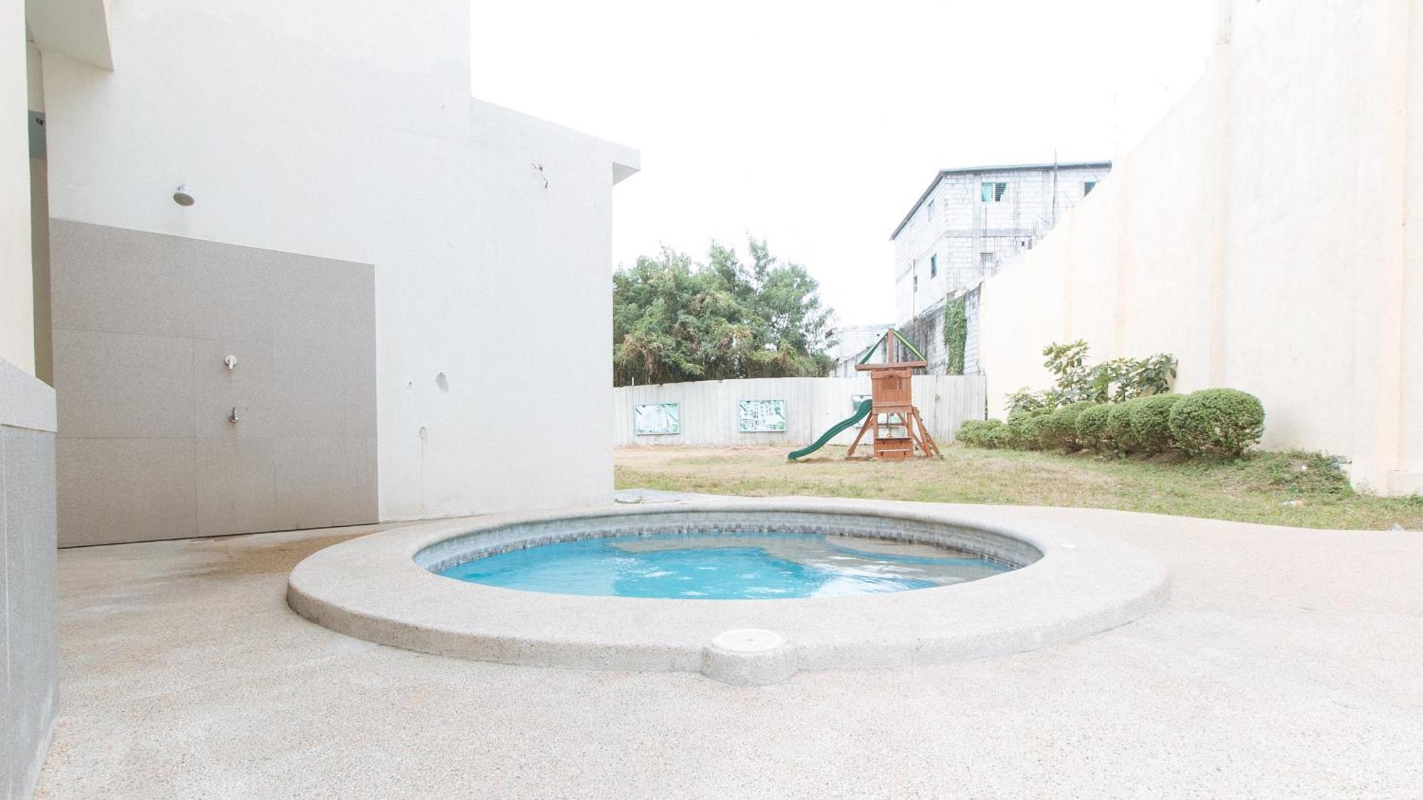 Reddoorz Plus At Alpina Heights Paranaque Paranaque City Dış mekan fotoğraf